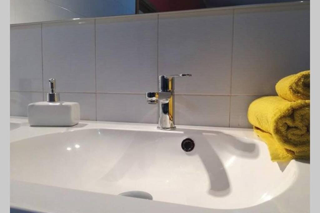 Big Relax Apartment With Swimming Pool And A Peaceful Garden In A Private Villa Sestu Екстериор снимка